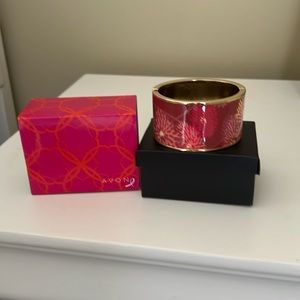 Avon pink wide bangle